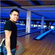 Profesor de Educación Física, con formación y experiencia en natación